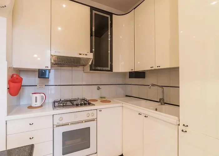 Guesthost - Pigneto Colourful Apartamento Roma